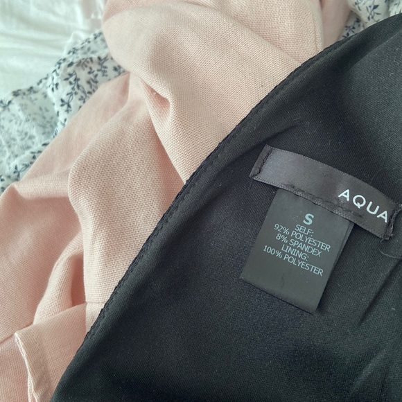 Black V-Neck Skater Dress - Picture 5 of 6